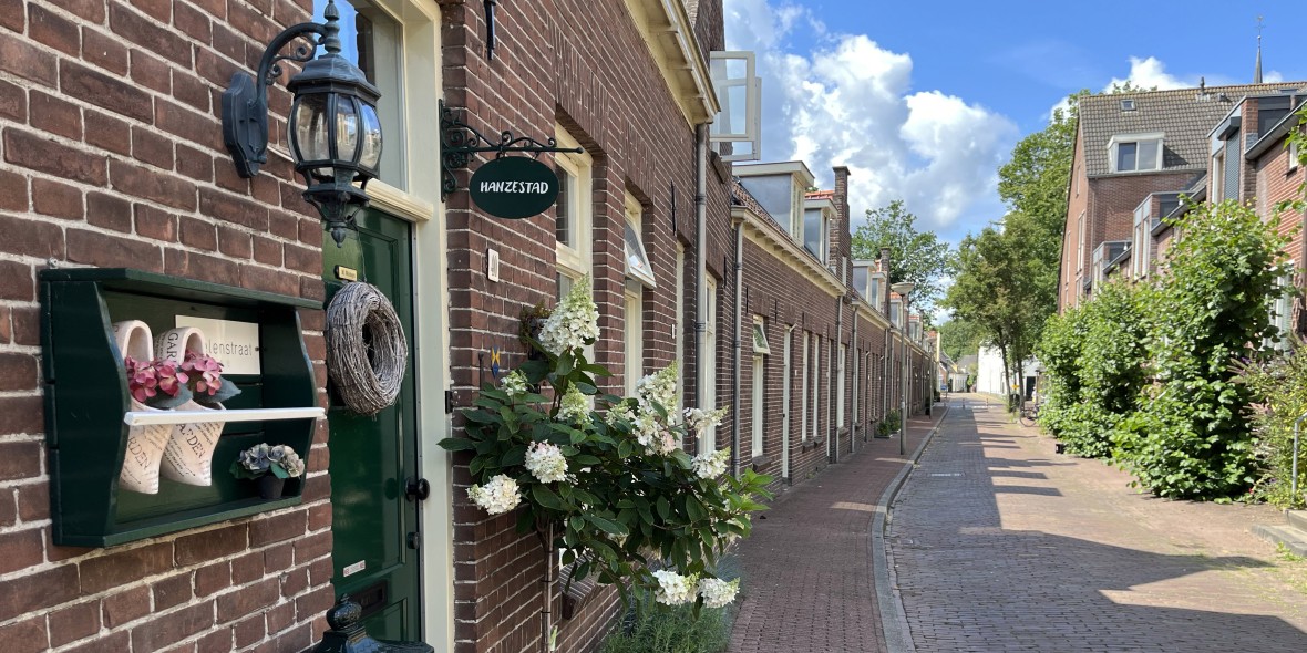 wandelnet's tweet photo. Het is het Jaar vd #Hanzesteden! 🏰 Wist je dat Harderwijk als één van de eerste steden in Nederland lid werd van de Hanze? Al in 1280! 👉 Lees blog https://t.co/vJ8oBfNQYI
📸 Ernst Koningsveld
@provgelderland @visitgelderland #wandelen #hanze #hanzejaar #harderwijk #cultuur https://t.co/E5M72zt8A7