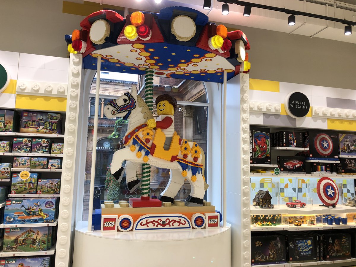 LucyNeatby's tweet photo. My first stop - discovered on Google a Lego store close the reviving coffee shop. Some amazing kits on display and a colour wall. #lego #legodenmark #legoengineering https://t.co/PyMH4litsP