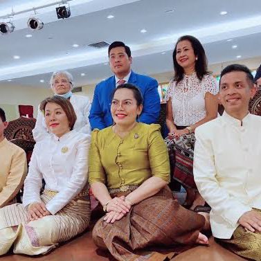 somsakjeam's tweet photo. คนที่มากับคุณ "อ้น" วัชรเรศร วิวัชรวงศ์
นี่คือคุณไพลิน คำศิริ ผู้ประสานงาน กปปส ในอเมริกา ซึ่งเดินทางมาเมืองไทยและที่ต่างๆกับคุณอ้น ในปี 2559 ได้ไปไล่คุณทักษิณ ชินวัตร https://t.co/6PI4WOBmVP