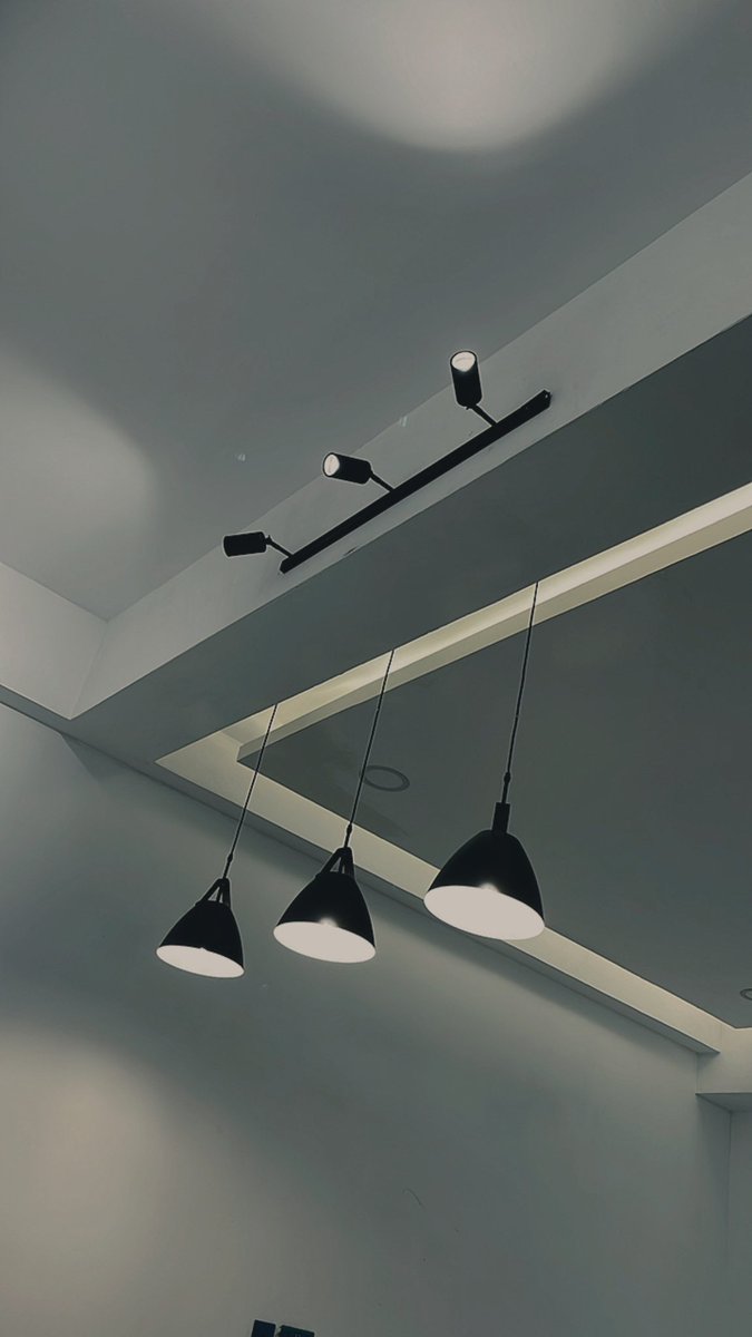 designspaceke's tweet photo. The best rooms always have something to say about the people who live in them, beautiful office space coming to life. https://t.co/zNkW9YtqK3
