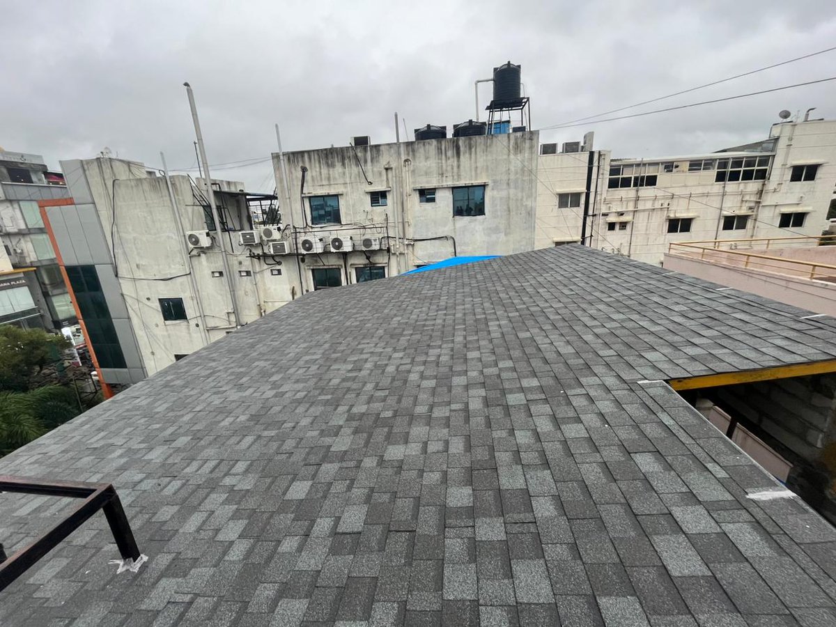 sanjay_impex's tweet photo. #sanjayimpex #buildingproducts #roofing #shingles

#roofingshingles #installation #residential #shinglesroofing #quality #products #installationwork #roofingcontractors 

For more information &amp; enquiry regarding Roofing Shingles Products reach us 9845017251 &amp; 9972300385. https://t.co/5K8clrcsoO