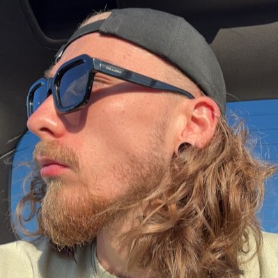 Surin54's tweet photo. #NouvellePhotoDeProfil https://t.co/0Y9rLICQ4b