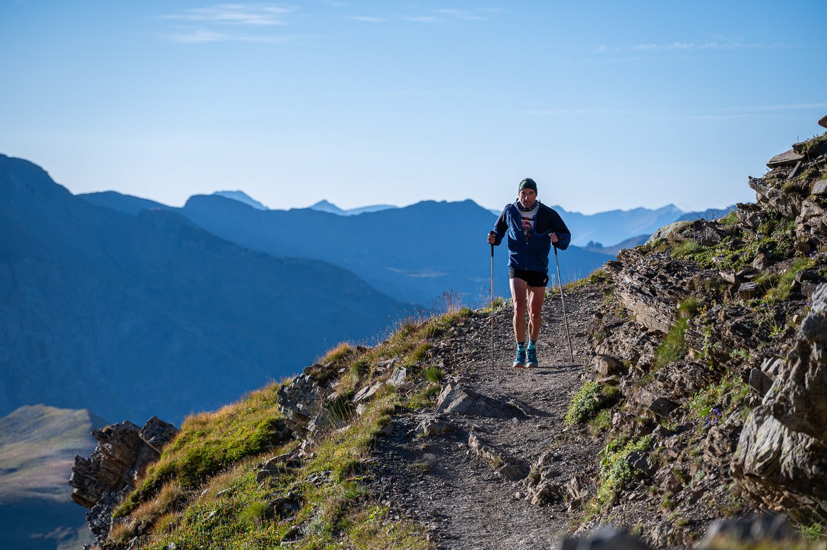 orcieres's tweet photo. 🏔️🏃‍♂️ [ LES TRAILS DES LACS ] Un week-end sportif à #Orcières ! Plus de 800 participants se sont lancés dans les courses de la 6e édition du #Trail des Lacs &amp; des Championnats de France de #CourseVerticale. Une réussite sportive qui confirme l'essor du Trail en #France 🇫🇷 https://t.co/0F67dfXBwN