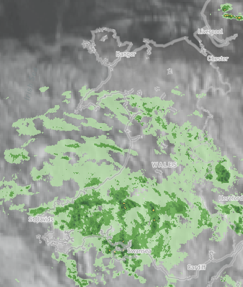 A weak front bringing low cloud, coastal mist, hill fog and patchy rain today! Drier and brighter further north! And turning mostly dry with clearer skies this evening.