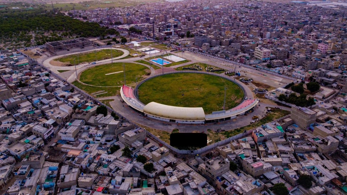 murtazawahab1's tweet photo. Multipurpose sports facility at Sherpao Colony, Landhi in District Malir developed under KNIP initiative is almost complete &amp; will soon be inaugurated #KarachiWorks https://t.co/bEIxay9bXM