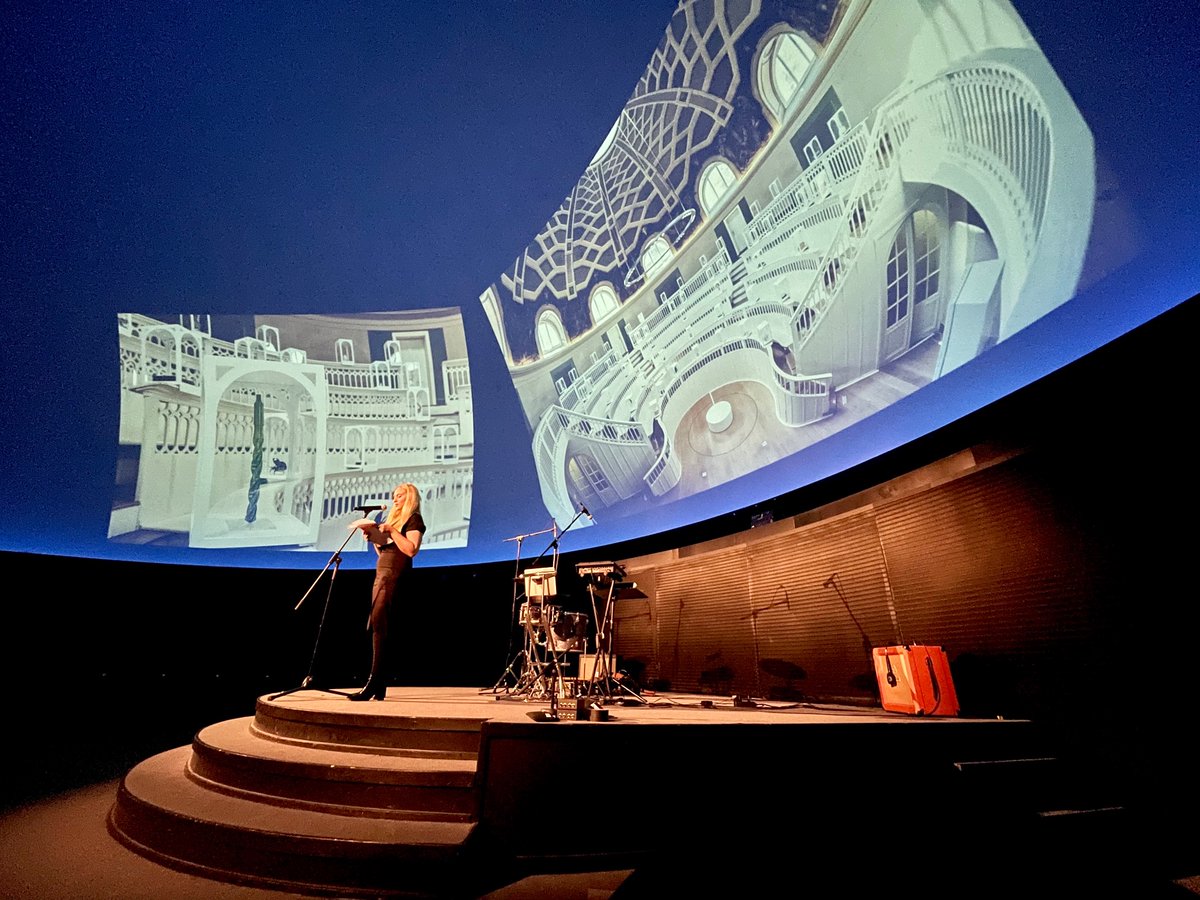 MFN_Mediasphere's tweet photo. Ein faszinierender Abend mit Marlene Barts Theatrum Radix (inkl. Beetle Battle!) und Daniel Benyamins live Musik im Zeiss Großplanetarium!
#collection_future @CTlab_MfNBerlin @mfnberlin https://t.co/vFrjJQmx40