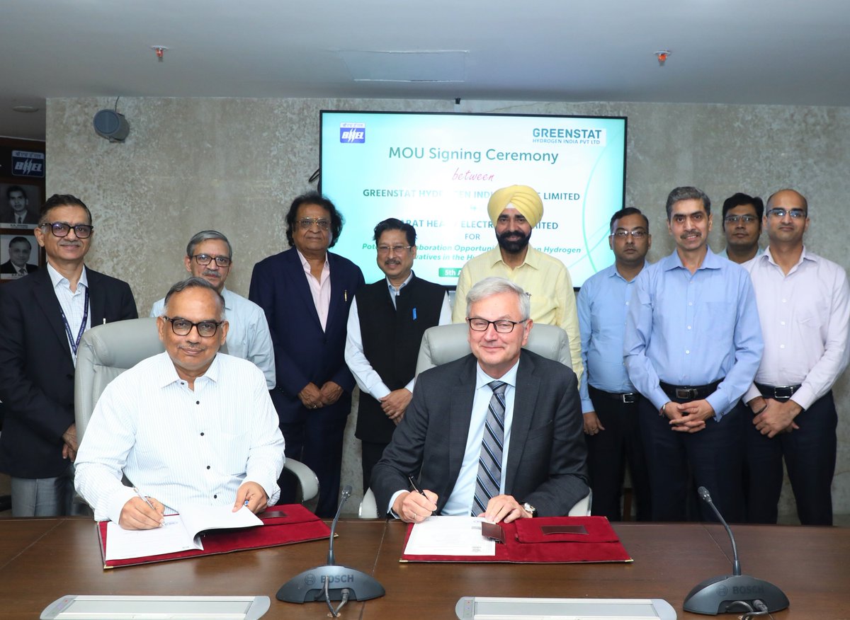 BHEL_India's tweet photo. #BHEL and Greenstat Hydrogen India Pvt. Ltd. (GHIPL) have signed an MoU for โPotential Collaboration Opportunities in Green Hydrogen and Derivatives in the Hydrogen Value Chainโ. 1/3
#aatmanirbharbharat #nationbuilding #greenhydrogen #sustainablefuture #makinginindia https://t.co/vK5k8LOKtl