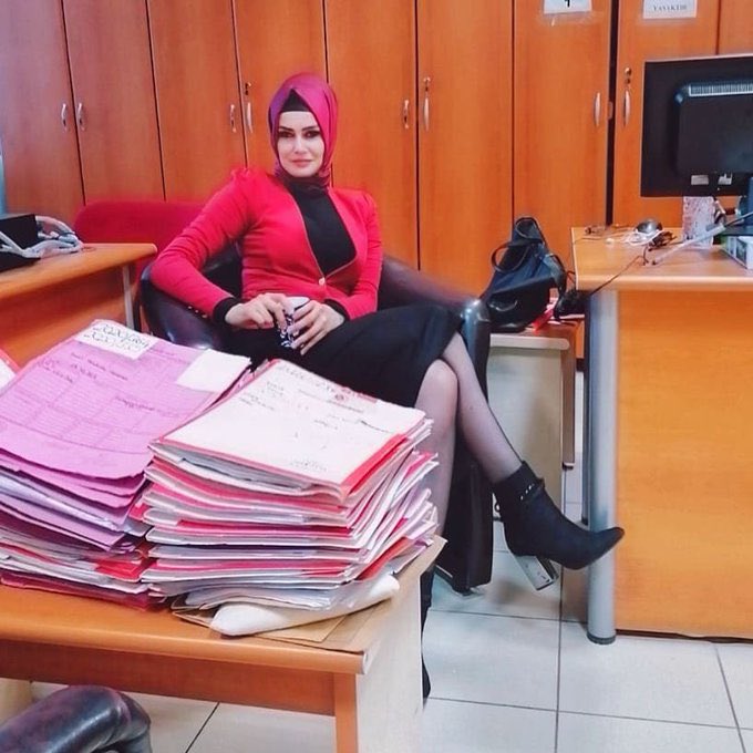 Günaydın arkadaşlar bu sabahta işimizin başındayız. Bereketli bol kazançlı bir gün diliyorum