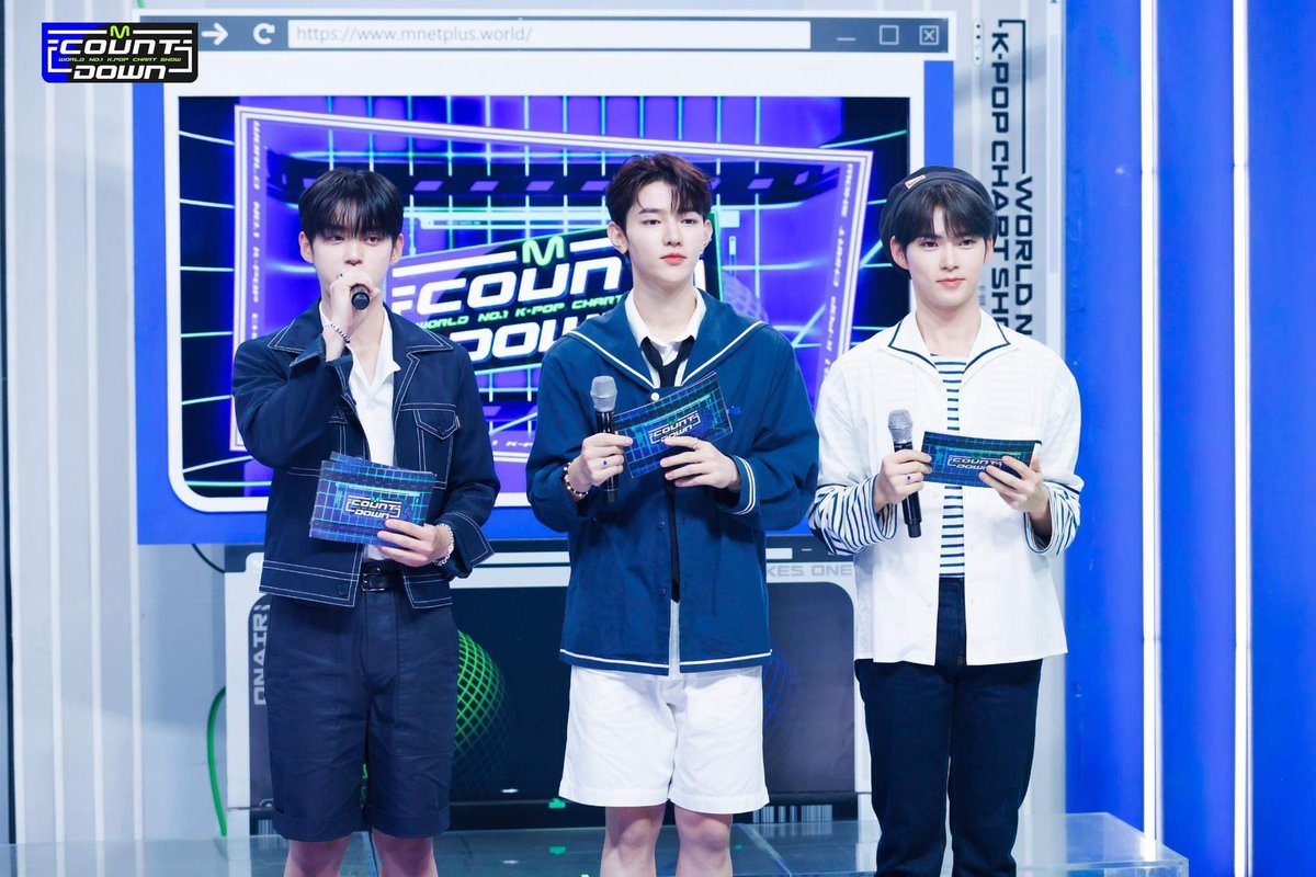 ZB1Davao's tweet photo. [📸] 08082023 Mcountdown Twitter Update

Magnificent Special MC’s ZEROBASEONE KIM JIWOONG, SUNG HANBIN and ZHANG HAO

🔗 https://t.co/y1r6AB4bHR

#ZEROBASEONE #김지웅 #장하오
#성한빈 #엠카운트다운 #엠카 #HISTORY_M

©️@MnetCountdown

✨ https://t.co/3NF7Dr5Tun