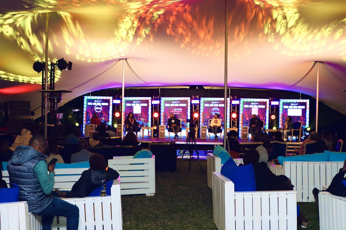 xposeltd's tweet photo. Good morning !!! 😍
We thank the @StaarabLounges family for going all out on their furniture set up at the Bexposed “chill & vibe” edition ! 🤩
#meaningfulcollaborations #events #bexposed #mwenyeji https://t.co/qNfnSVplDd