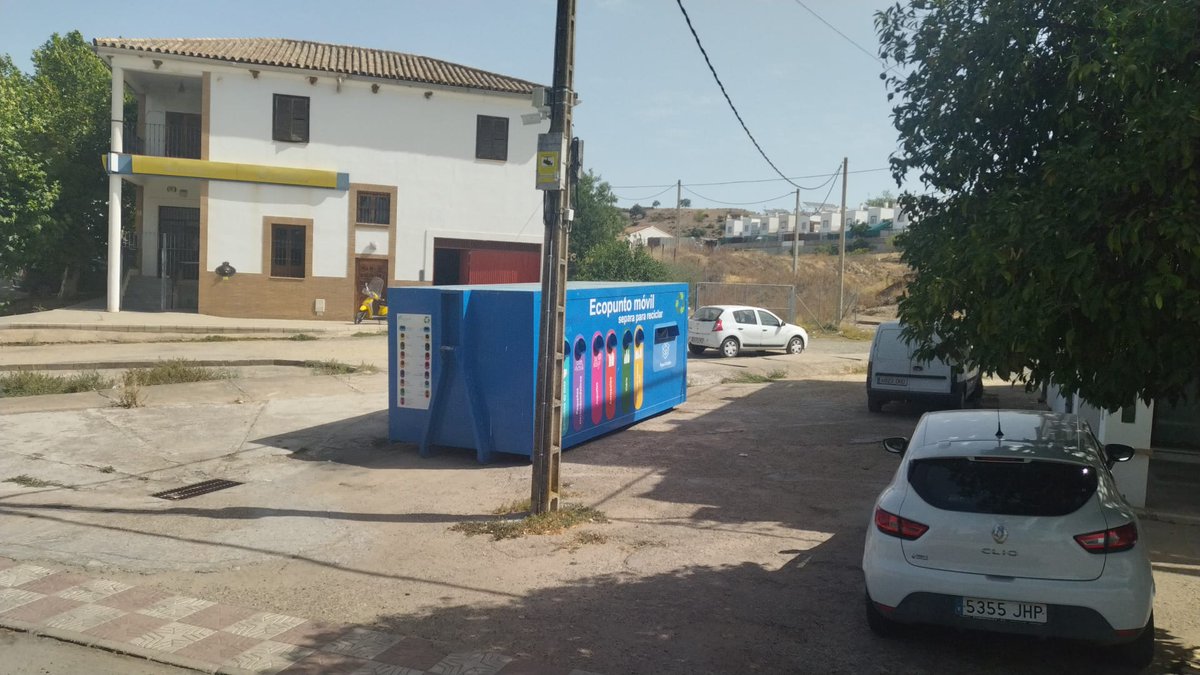 lavegamancomuni's tweet photo. Información de servicio‼️
Hasta el próximo 20 de agosto nuestros puntos limpios móviles estarán disponibles en:
➡️C/Siete Arroyos en @aytovillaverde 
▶️C/ Margarita Nelken en
@CantillanaAyto
📷C/ Barcelona frente a Correos en Villanueva del Río y Minas @desarrollominas https://t.co/x1euMZJ2V0