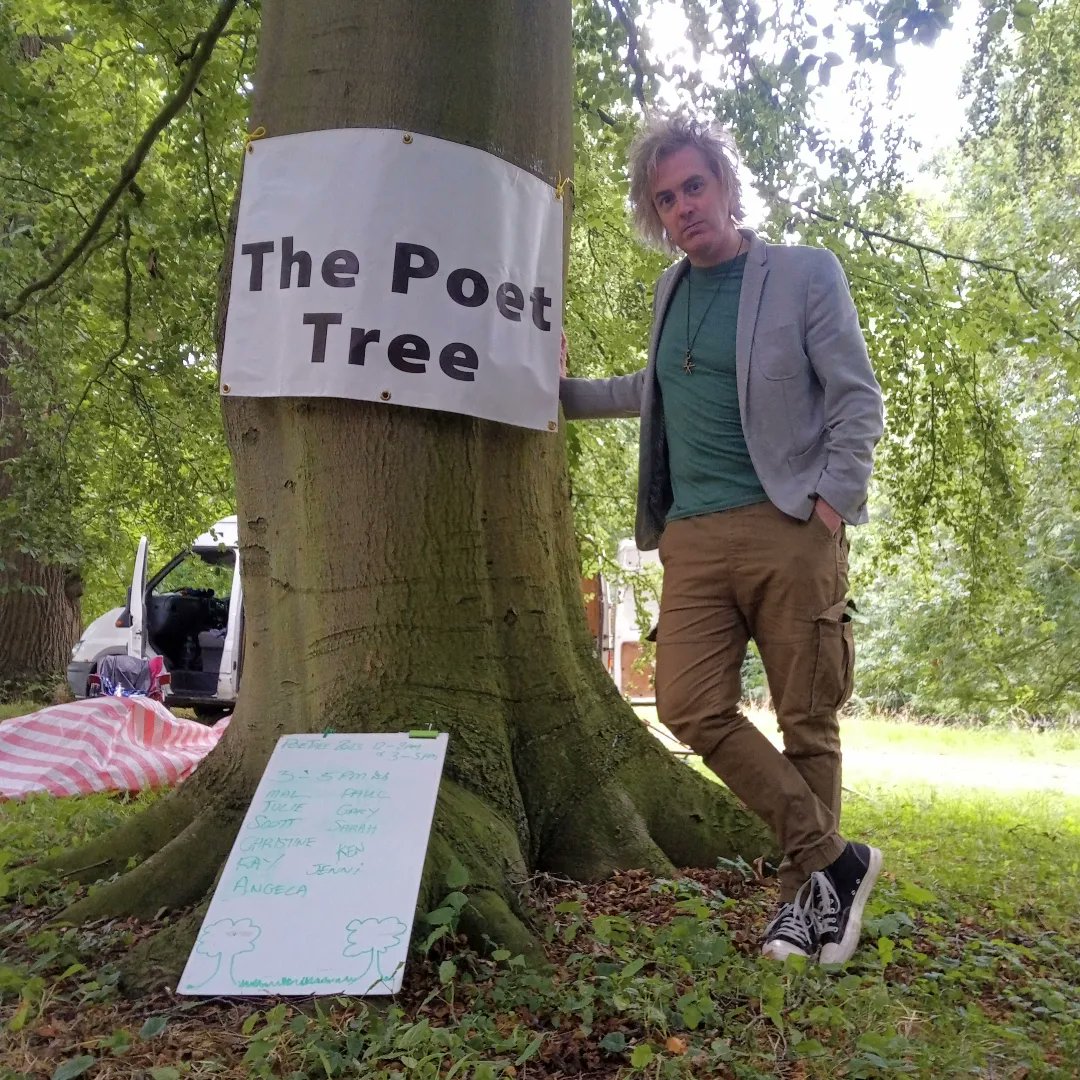 ScottACoe's tweet photo. Had an amazing time on Sunday, hosting the PoeTree at the Day of Lincolnshire Folk festival. More pictures here...
https://t.co/Lf7EahJeUI
#PoeTree #festival #DayOfLincolnshireFolk https://t.co/VufVrDDOS8