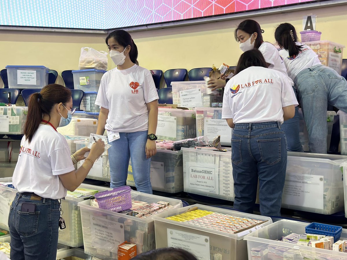 1Bataan's tweet image. Lab For All: Laboratoryo, Konsulta at Gamot Para sa Lahat na hatid ni First Lady Liza Marcos na kanyang inilunsad sa ating Lalawigan kung saan nasa 2,000 katao ang inaasahang mabibigyan ng mga libreng serbisyong medikal.
#LABForAll
#freemedicalservices
#parasabataan
#1bataan