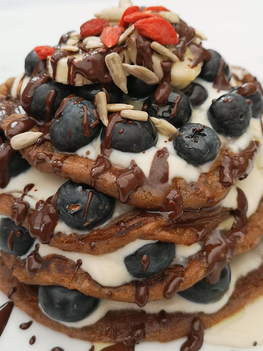 nutrisnapper's tweet photo. 🌿 Power Pancakes 🌿
💥 Go➡️@nutrisnappers ⬅️

#pancakes #pancakes🥞 #breakfast #easybreakfast #yummyfoods #yummy #tasty #vegan #goodfood #goodhealth #clearspring #waitrose #healing #sport #healthcare #boxingclub #boxingtraning  #weightlifting #rockclimbing #nutrisnappers #Food https://t.co/k1Y1RdNR1C