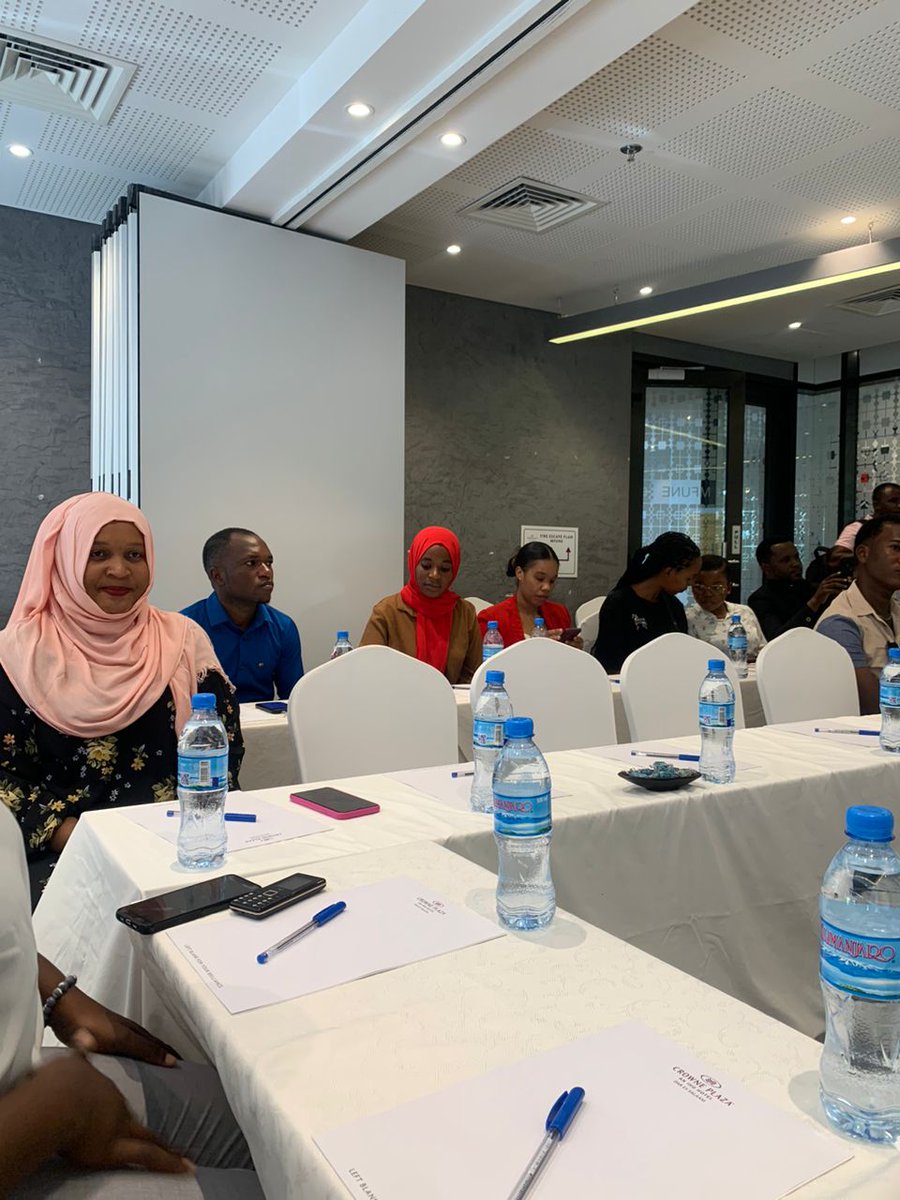 youngandalivetz's tweet photo. Hey Hey Heeey! Excited to be part of the knowledge exchange event today, diving deep into FP/RH platforms and practices to enhance our understanding! ππ #KnowledgeExchange #FP #RH #fprhKnowledge #AmrefICD #KMExchangeTz #HCD https://t.co/wne7aq6SsX