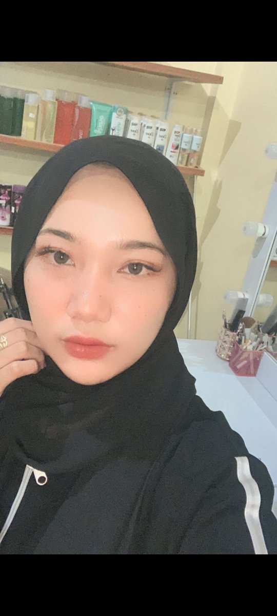 piyapiyut tweet media