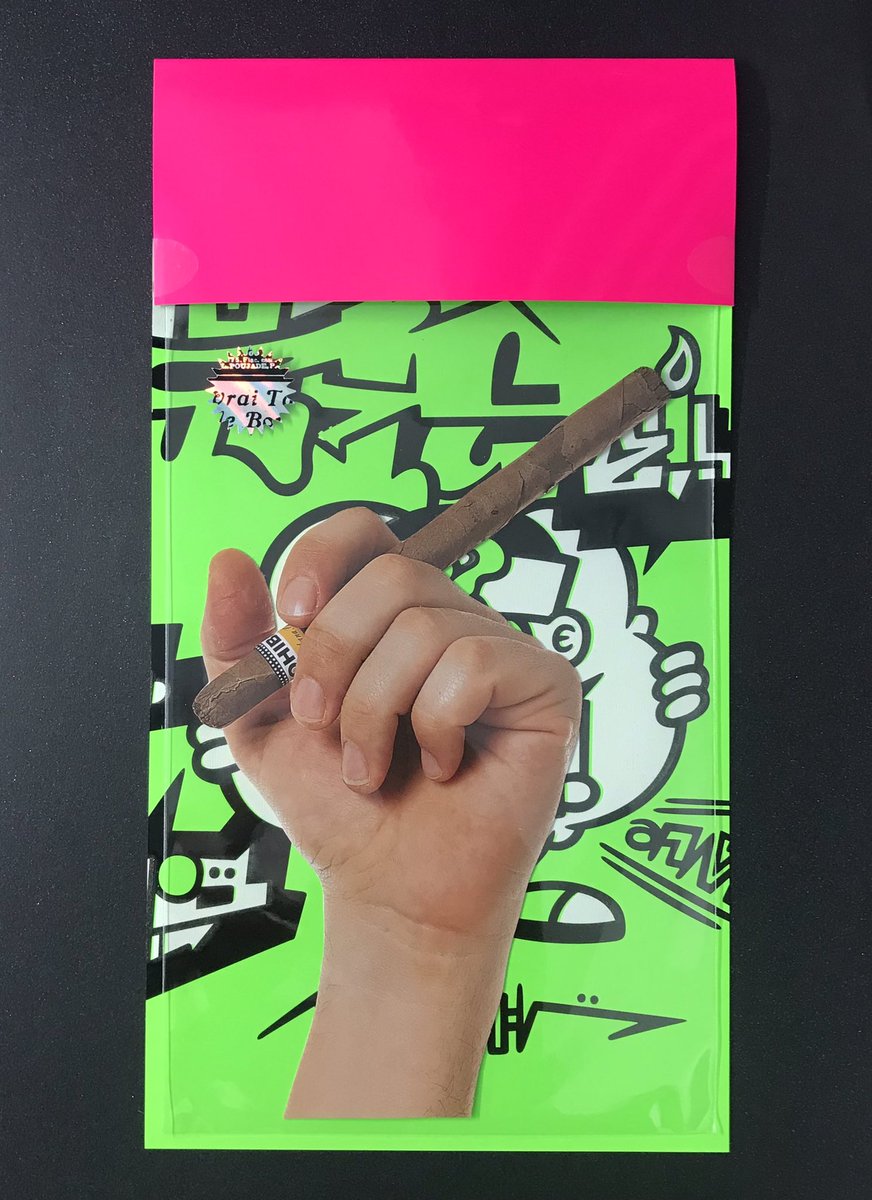 GULPOST's tweet photo. ⚡️葉巻スラ⚡️
( 在廊時投入予定作品 )
駄スラ展、本日最終日です❕
お酒を飲みながら22:00まで鑑賞可🍺
場所はなんばの▶︎ @copypeople4
是非お越しくださいませ🙇♂️
#駄スラ #DASLAP https://t.co/5aovVt8cJH