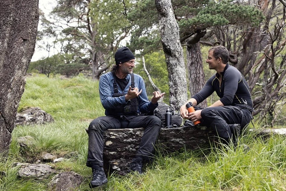 deafdraftiii's tweet image. RUNNING WILD RECAP: DEAF ACTOR TROY KOTSUR GOES OVER A CLIFF WITH BEAR GRYLLS

#deaftalent #Deafnews #TroyKotsur #RunningWild #BearGrylls

thedeafdraftiii.art.blog/2023/07/31/run…