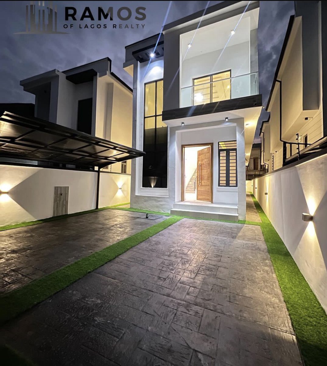 SporttyPrince's tweet photo. You will buy a house this year.
Like and repost if you believe.
Follow me for betting advice and tips.
β
#bachelorette #sportsbettingpicks #ElonVSzuck #EngNga #LaurenJames #superfacons #Alozie #sports @HouseOfAmbers https://t.co/q1etfsItj2