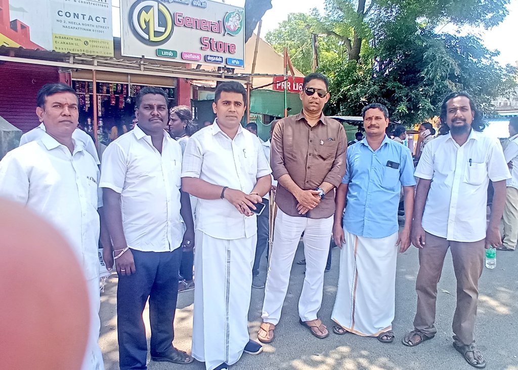 manikudanthai1's tweet photo. @ikamalhaasan @Arunachalam_Adv @MouryaMNM https://t.co/sj9eV1Nvr0