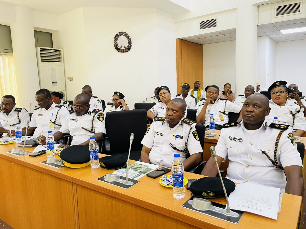 FCT_DRTS's tweet photo. Demonstration and Training of DRTS staff for the integration of VREG and  DRTS portals by the Federal Ministry of Finance, Budget and National Planning. #fctdrts #AbujaVIO #roadtraffic https://t.co/fHqF3Nlwp6