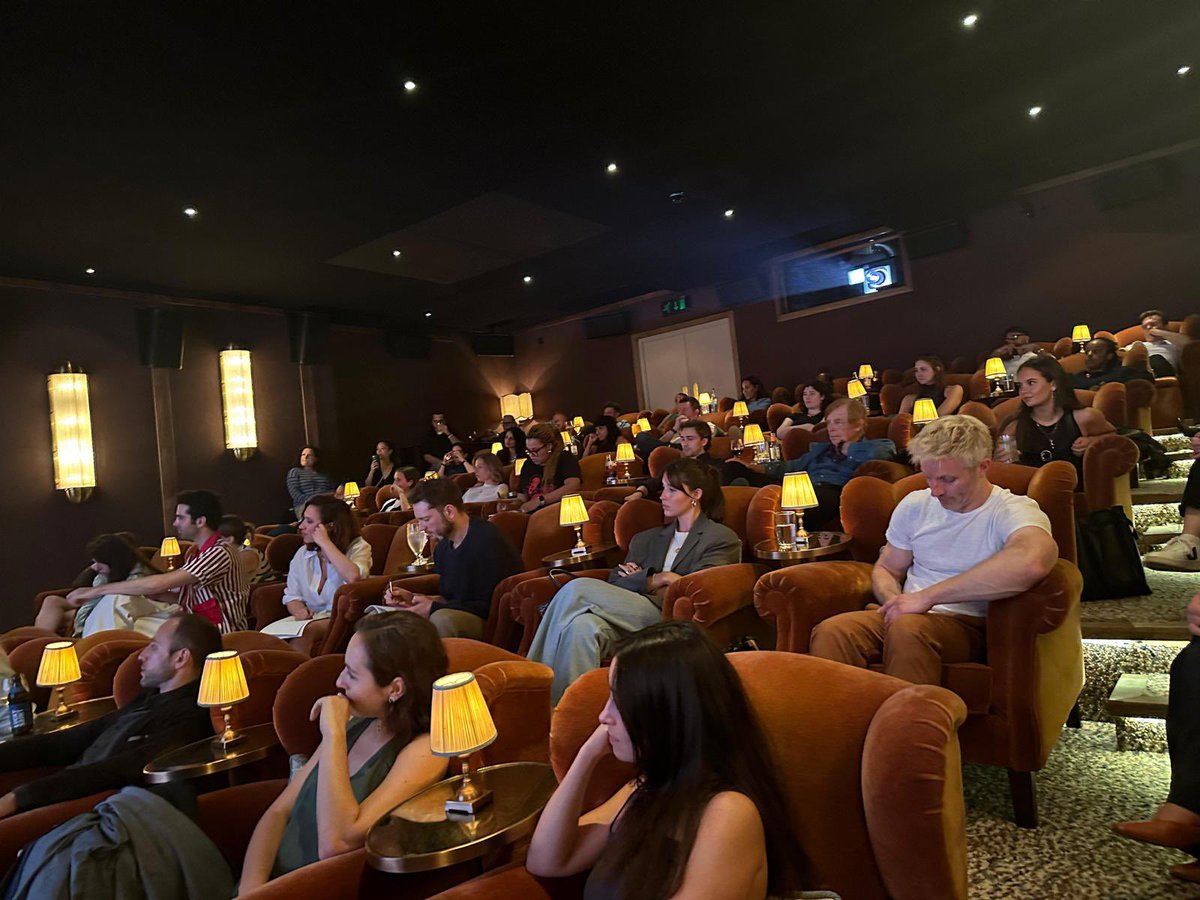 olivia_nixon's tweet image. End of July’s #ScriptedHotSeat ✔️ at 76 Dean St - fab new writing, amazing actors and such a joy to chat to #AndyWolton creator and writer of @AppleTV’s #Trying and leading lady mega babe @esthervonsmith