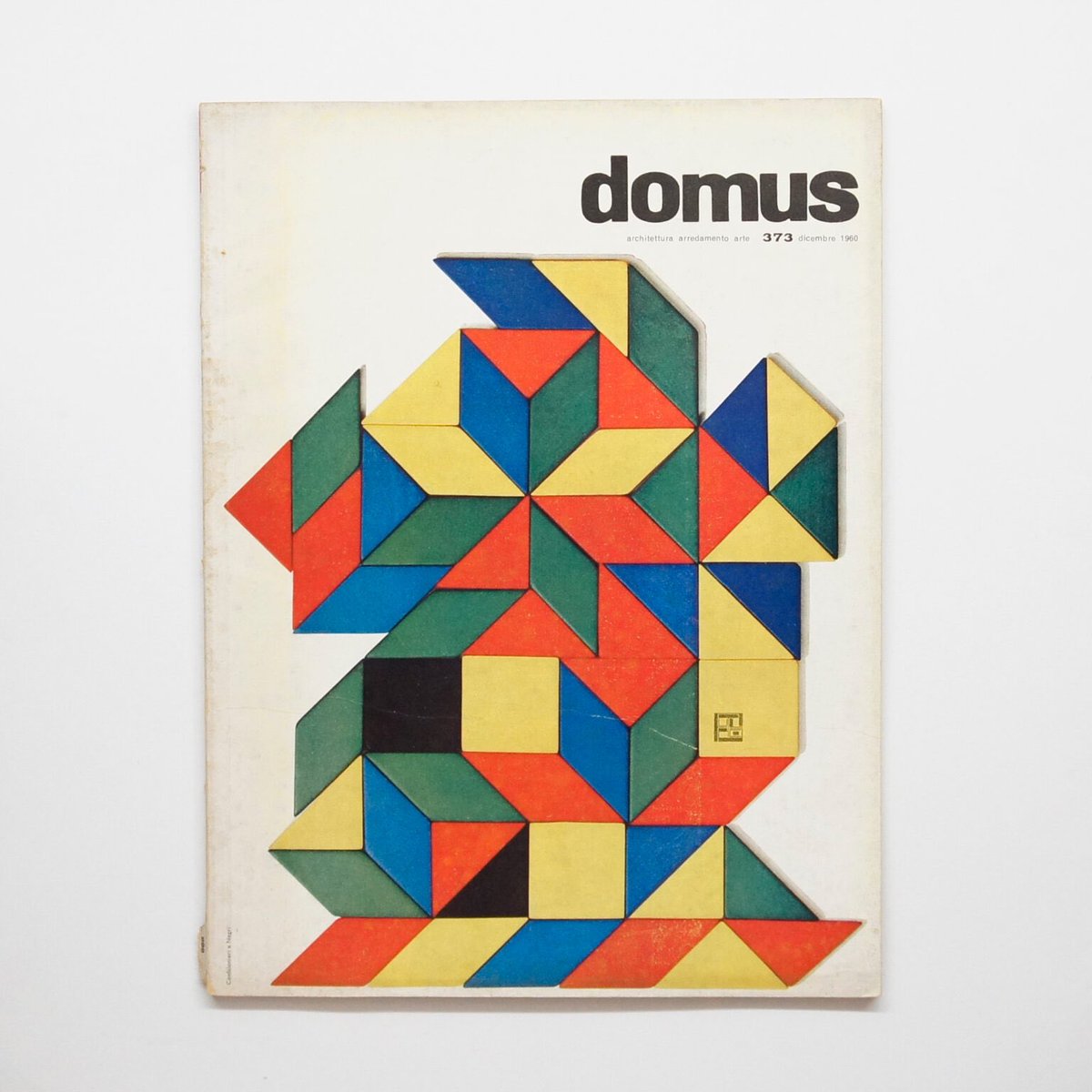 domus_metrocs's tweet photo. domus 373

#domus #domusmagazine #domuscover #domusarchive #gioponti #design #architecture #interior #industrialdesign #illustration #italiandesign #ドムス #ジオポンティ #建築 #インテリアデザイン #グラフィックデザイン 
#古本

販売中のdomusバックナンバー
https://t.co/0zZo6xbDkv https://t.co/fBUdYprhJD