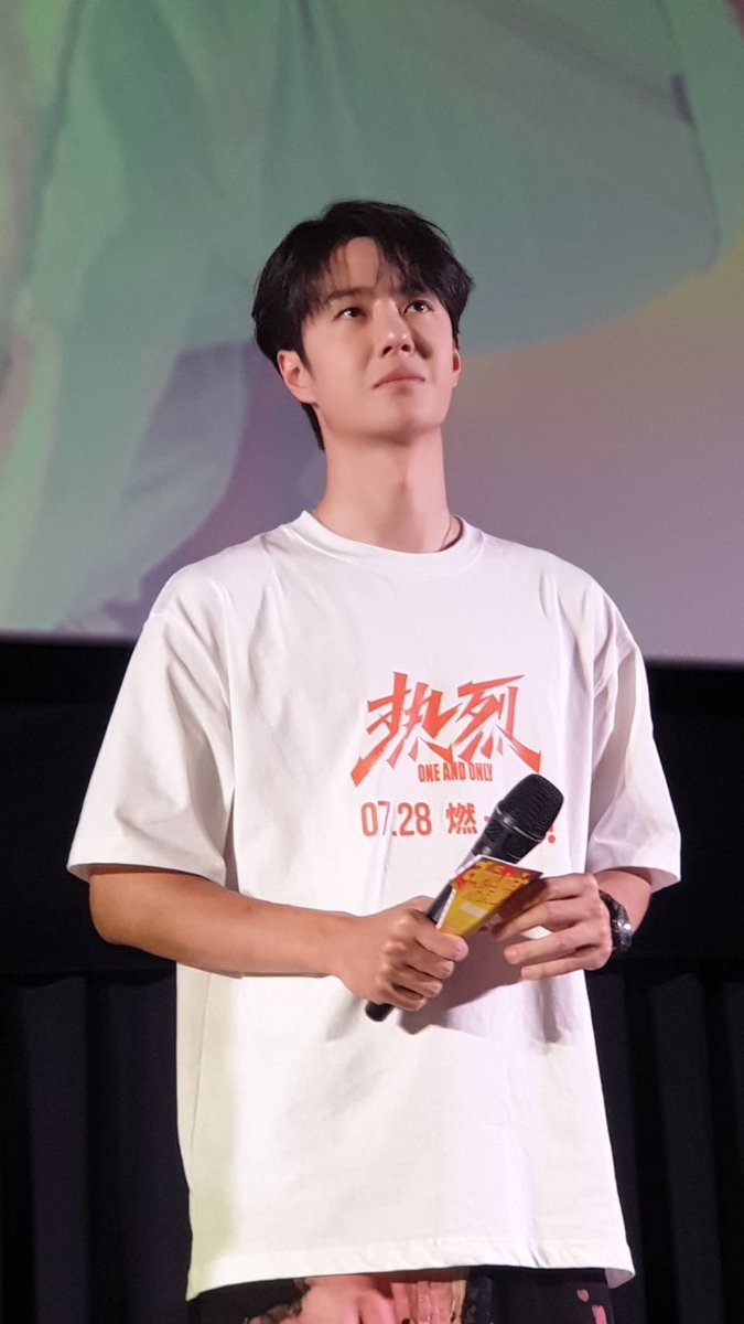 WeLoveSF's tweet photo. หยุดยิ้มไม่ได้เลย ☺️🤏💚

Gala Overseas Premiere
#OneAndOnly #สเต็ปกล้าท้าฝัน
วันนี้ ที่ SFW เซ็นทรัลเวิลด์ 

#WangYibo #หวังอี้ป๋อ
#WangYibo王一博
#wangyibo_oneandonlyTH
#ประเทศไทยมีหวังอี้ป๋อแล้ว
#WelcomeWangYiboToThailand
#SFcinema 🍿❤ https://t.co/3rnUKrIWM7