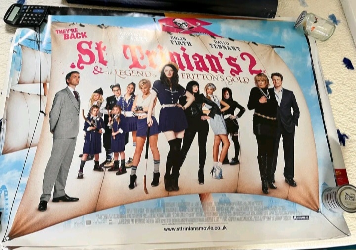 St Trinians 2 original Quad poster
#colinfirth #ruperteverett #sttrinians #sttrinians2 #cinemaposters #quadposters