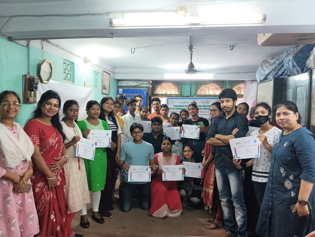 HowrahMyBharat's tweet image. Orientation of Passport to Earning(P2E) Programme  on 05.08.2023 to 06.08.2023 (2 days) at 123 Sadar Boxi Lane, Howrah-1 in collaboration with UNICEF West Bengal 
#P2EProgramme #eoho #nykswb
@Nyksindia @NyksWest @UNICEFIndia @YuWaahIndia @swapnodipa