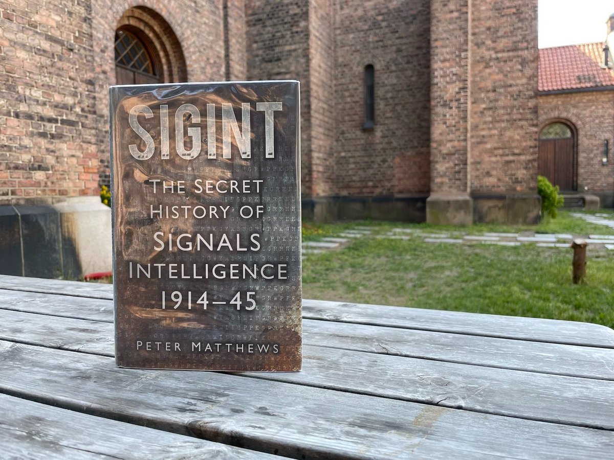 SpyCollection1's tweet image. Excellent book from 2013 for anyone interested in western #SIGINT history by Peter Matthews, who had first-hand experience and second-hand reports from other SIGINTers to write this book.

#OSINTChallenge: Where was this photo taken?

#Espionage #SpyBooks #SpyLibrary