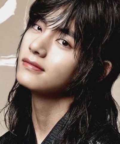 tetispam's tweet photo. 19 years old                                     27 years old https://t.co/90kpIjbCNS
