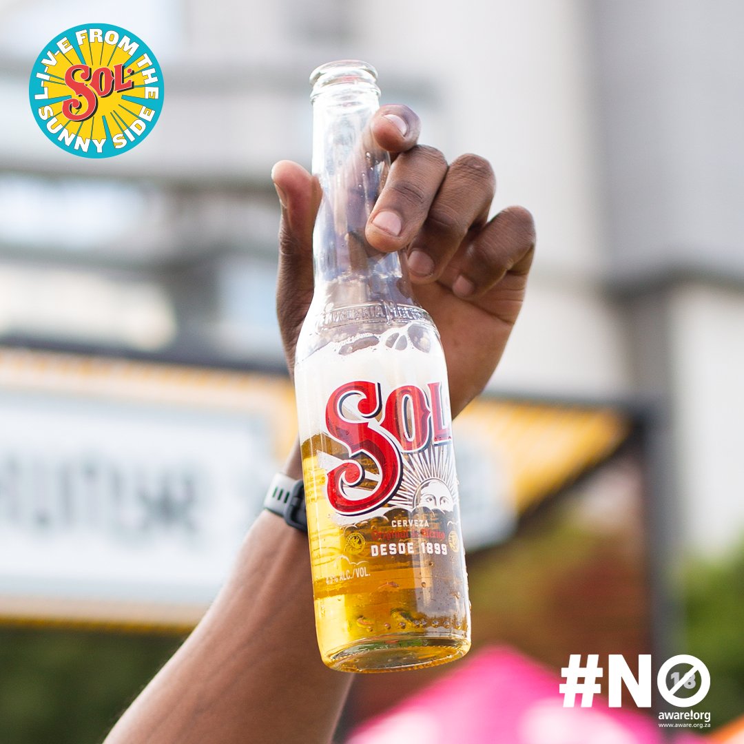 What would #ChooseDays be without choosing things that bring SOL-shine into our lives? 🤔 Tell us why you always choose #SolBeer in the comments below. #LiveFromTheSunnySide
