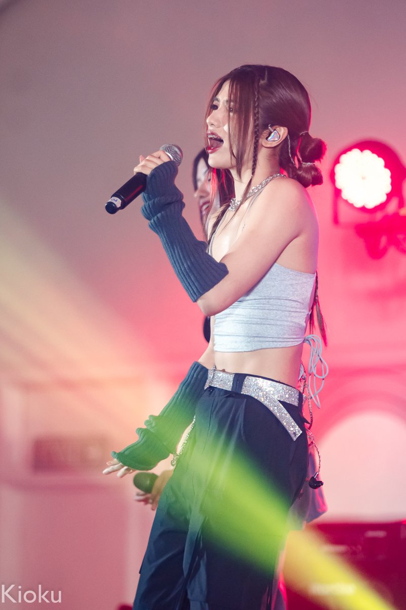 haruhiyuu's tweet photo. [2023.07.26] KAIA Charice
「 OASIS: CIIT Fest 2023 」 

Always into you ~ ♥️🍒

KAIA AT CIITFEST
#KAIA #KAIAatCIITFest2023 #CIITFest2023 #KAIA_CHARICE
@KAIAOfficialPH @KAIA_Members https://t.co/f908G4y55K