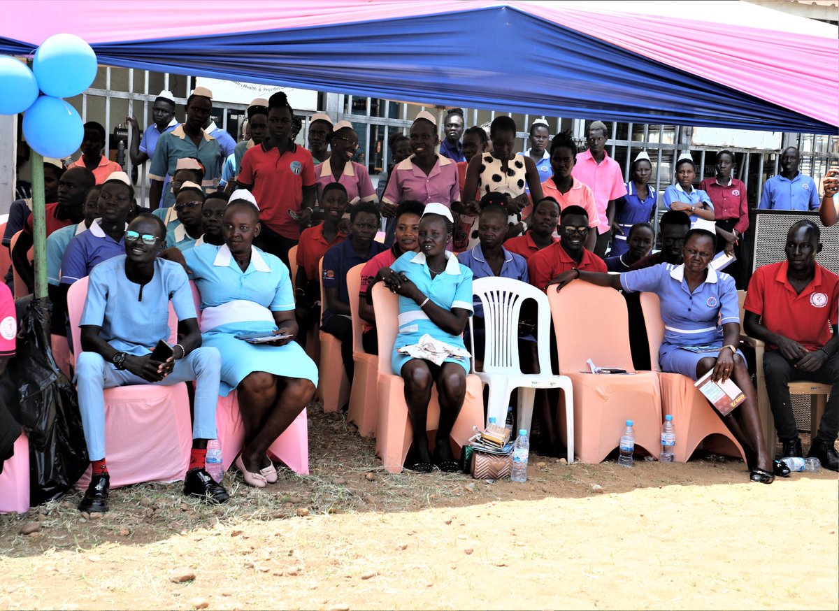 UNFPASouthSudan's tweet photo. The support of @CanSouthSudan is critical to implementation of essential components of @UNFPA Country Programme (CP) that contribute to maternal &amp; child health thru strengthning midwifery training &amp; regulation

UNFPA continues to foster partnerships 4 the CP

 #Musharaka4Tanmiya https://t.co/1rmZBn7OiT