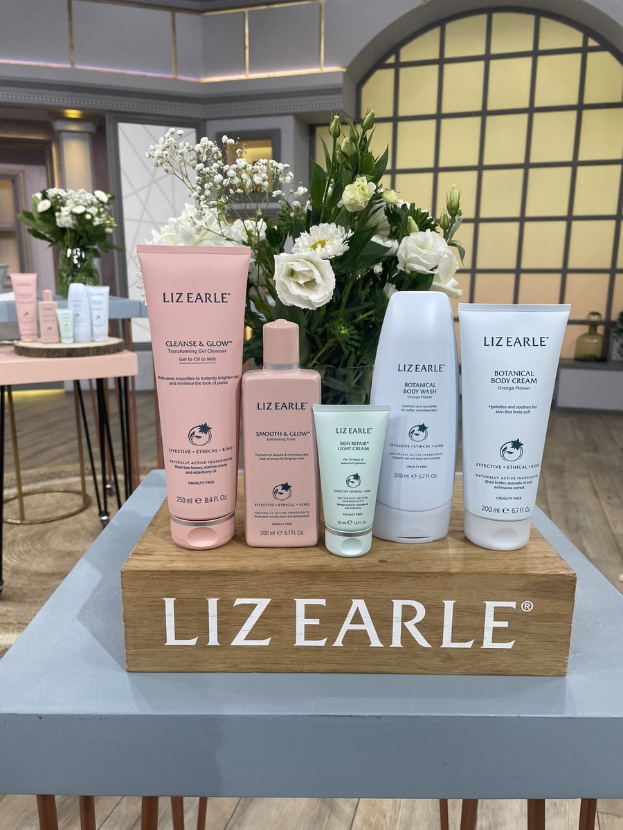 Heads up at 9.30am: over 2/3rds of our @lizearle TSV have sold @qvcuk … Pls don’t miss if you’re a Rosemary & Rock Rose fan, as you’ll only see this popular ltd edition a few more times before it’s gone for the long term. Link to buy here: qvcuk.com/Liz-Earle-Brig…
