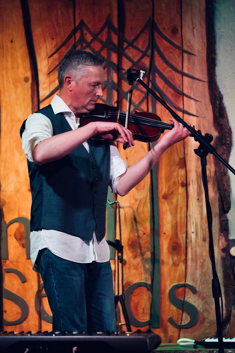 Celebrating the team of inspirational creatives who contributed so much to Eleven Eight (boosutcliffe.bandcamp.com), today, let’s hear it for 2 outstanding multi-instrumentalists and masters of their craft, <a href="/LibrariandyW/">Andy Wright BEM</a>  &amp; Jason Kerry

boosutcliffe.com/eleven-8-team/