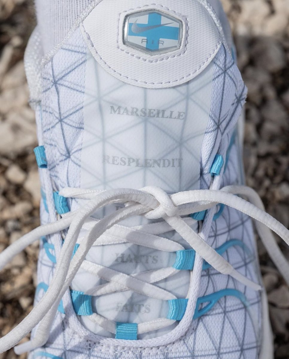 Sneakerologue's tweet photo. Nike Air Max Plus “Marseille” 🔵⚪️

📆: 17 Août exclusivement à Marseille et le 24 Août en Europe https://t.co/Xpynoz7IQe