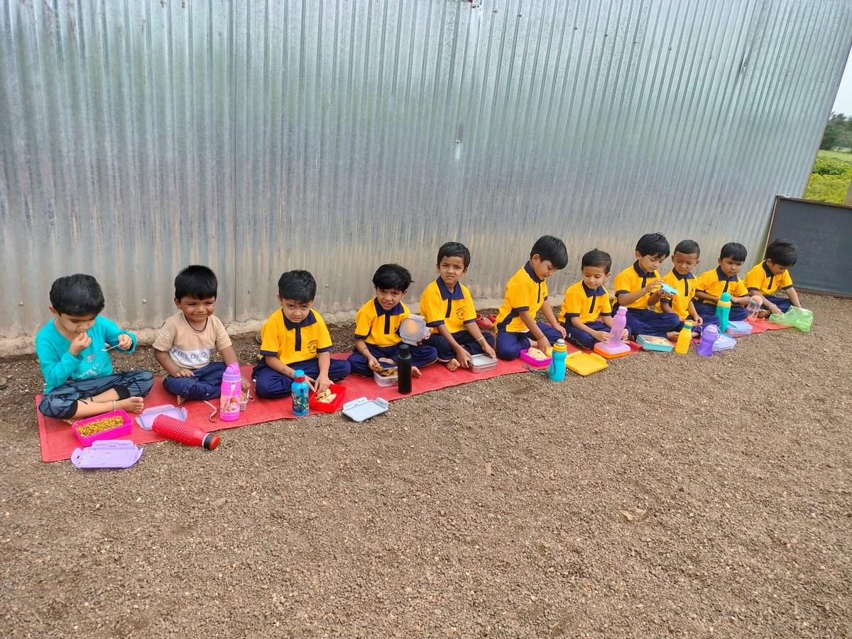 CSC BAL VIDHYALAYA Samode Tal-Sakri Dist-Dhule Maharashtra
<a href="/CscDhule/">CSC DHULE MH</a> <a href="/CSCMaharashtra/">CSC Maharashtra</a> <a href="/Hiral240212/">Hiralkumar - CSC Bal Vidyalaya, Surat</a> <a href="/ManojMa08374091/">Manoj Mahajan</a> @VivekKu00544358