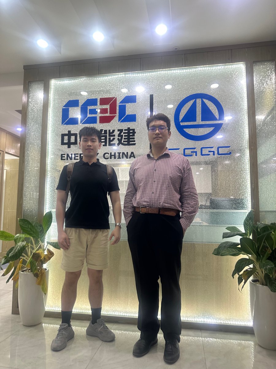 gracesolar01's tweet image. A few days ago,GraceSolar's professional account manager and R&amp;amp;D team met with partners in #Vietnam for in-depth exchanges, conducted technical discussions on recent cooperation projects, and promoted the orderly progress of related projects.
#gracesolar #solarproject #solarmount