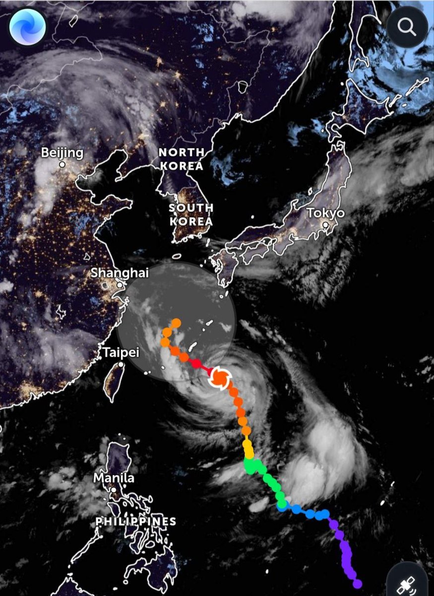BREAKING NOW: BEIJING: 19.6 INCHES OF RAIN IN 24
HOURS; CATASTROPHIC FLOODING..
Three Gorges Dam is at severe risk of breaking. CCP hailed the massive dam as a "1000-year dam" "100-yr dam in a 200-yr flood".They are telling the people to prepare for collapse
2nd Typhoon on the...