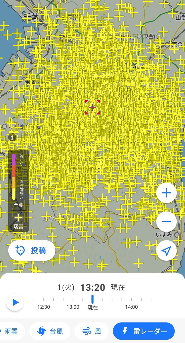 fundylabsns's tweet photo. 何この雷の嵐は。初めて見ました。ルーターあちこちで壊れてそう https://t.co/n6dhhfK14E