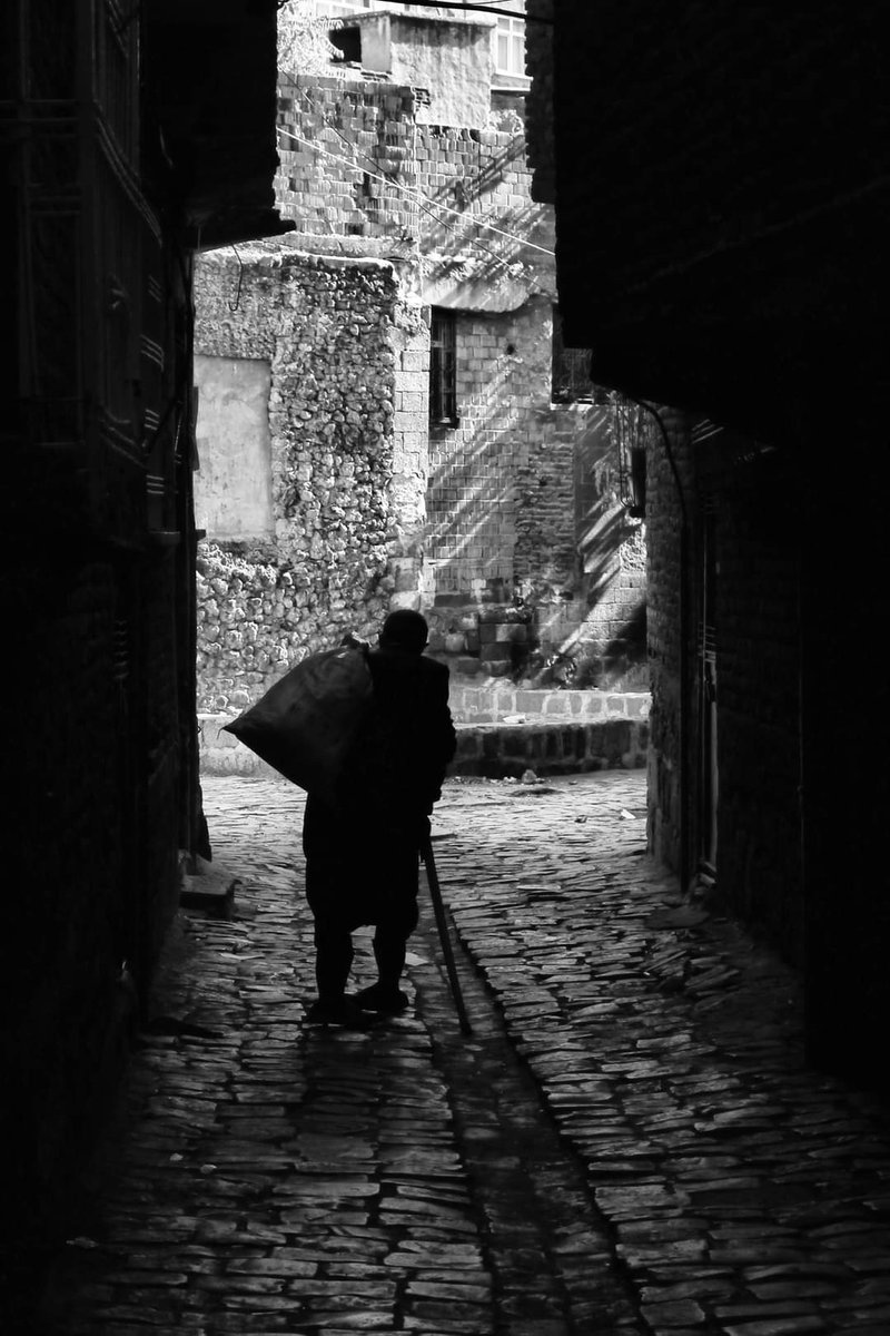 #bnwphotography #Diyarbakir #Diyarbakır #bnw_captures #bnw #wienna #photography #photooftheday #photo #photographer #PHOTOS