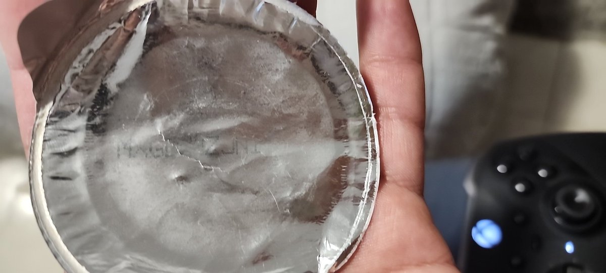 SUPEROACK's tweet photo. @Pringles_LATAM cómo quieren que copie yo esto? https://t.co/btTDHt8n44