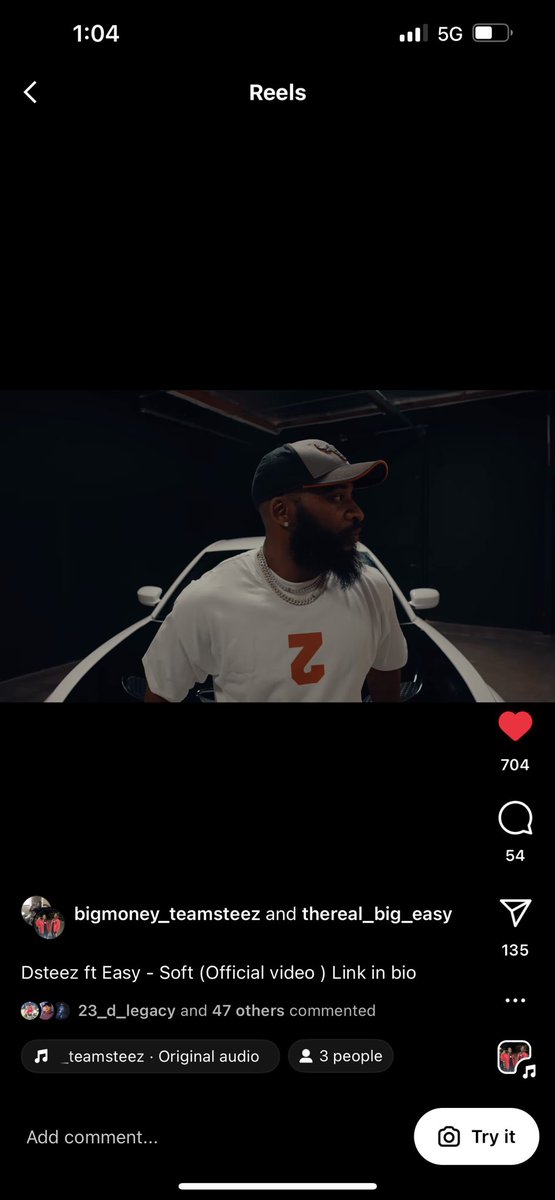 easyboi1's tweet photo. Calculated risks https://t.co/IctdOhtvh1
