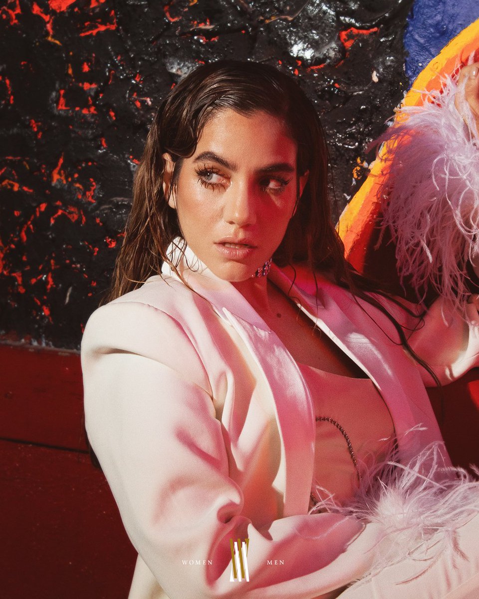 “El amor por un papel inicia desde que lees el guión” — <a href="/elavelden/">Ela</a> 

Entérate de cómo la actriz mexicana se prepará para tomar una nueva producción, dando clic en el siguiente link. ➡bit.ly/44foRVD   👗😍❤

Fotografía: #RafaelMoncada