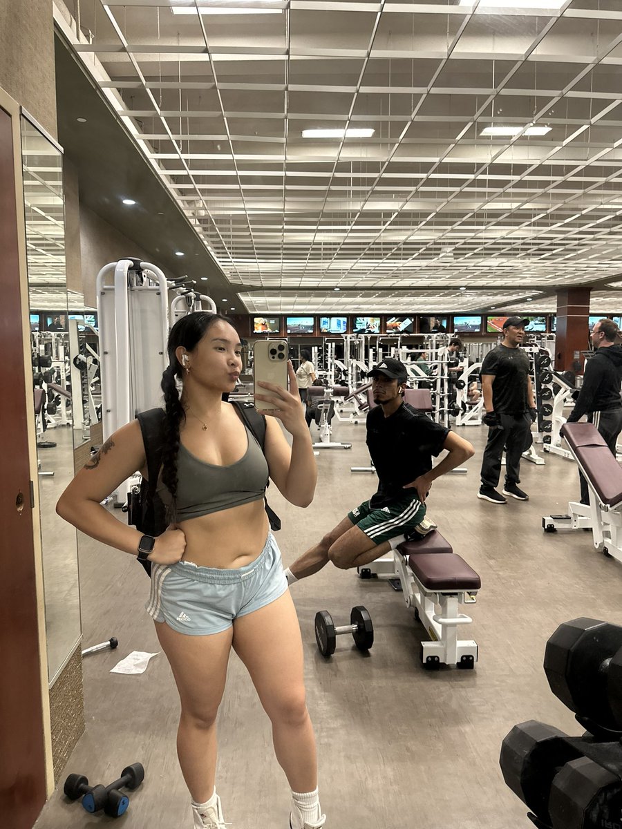 oheyitskyla's tweet photo. Insecurity ruins a woman, can’t be me though 🤷🏻‍♀️ https://t.co/jvMVvEWMxP