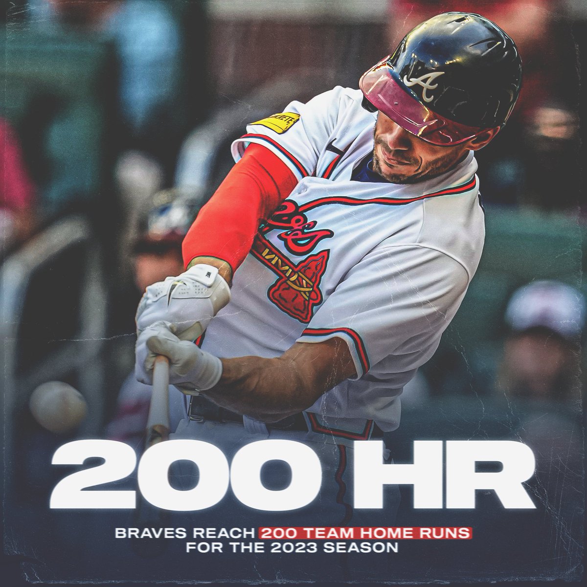 FanDuelSNBraves's tweet photo. 200 team home runs before August 🔥

The @Braves continue their pursuit of MLB single-season history. https://t.co/Khcd4XBKzv