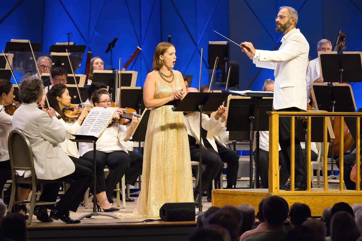 BostonSymphony's tweet photo. Last weekend (7/29), @avery_amereau dazzled us with her BSO debut, led by conductor Dima Slobodeniouk at @TanglewoodMA.

📸: Hilary Scott https://t.co/0EaJdgXVNT