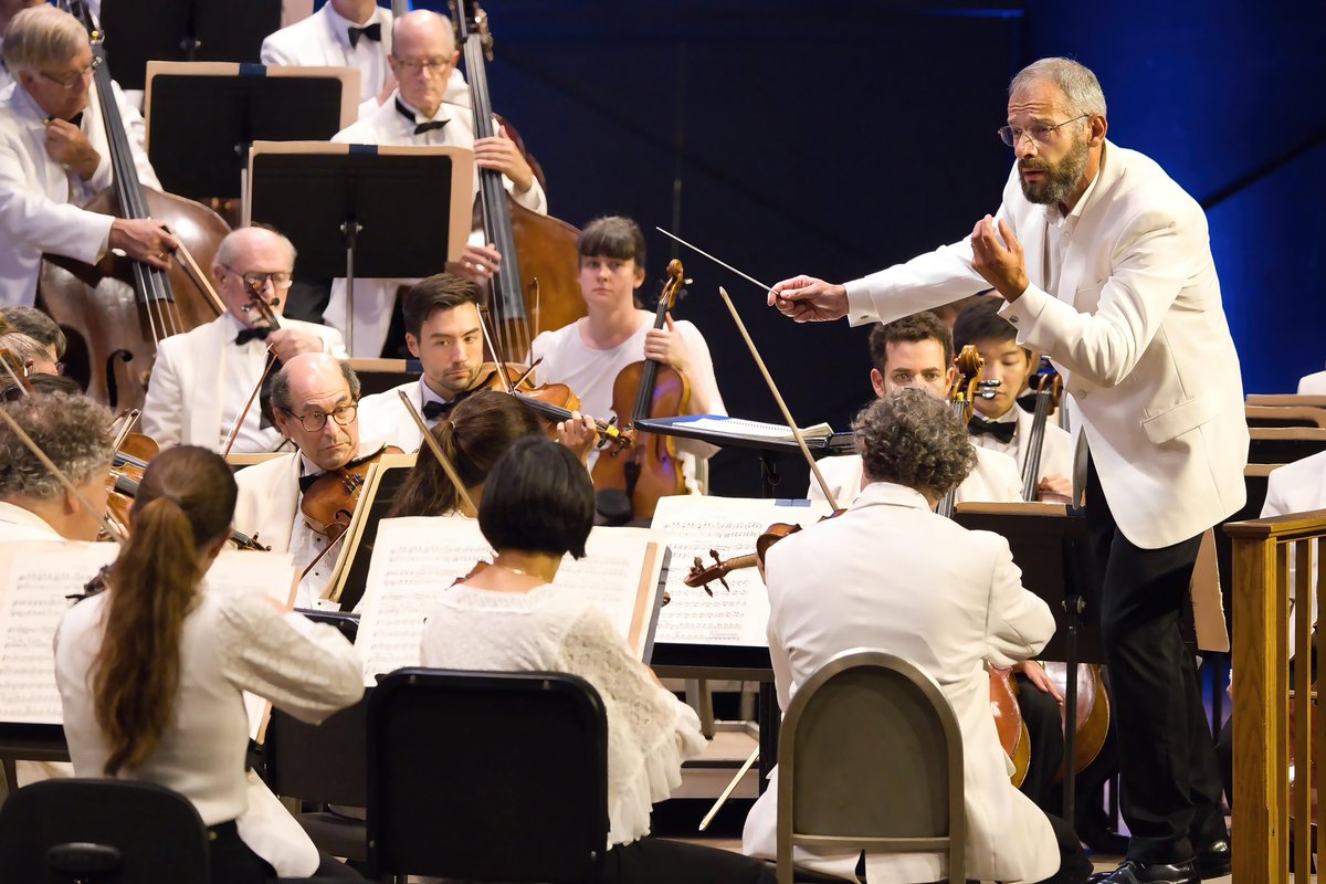 BostonSymphony's tweet photo. Last weekend (7/29), @avery_amereau dazzled us with her BSO debut, led by conductor Dima Slobodeniouk at @TanglewoodMA.

📸: Hilary Scott https://t.co/0EaJdgXVNT
